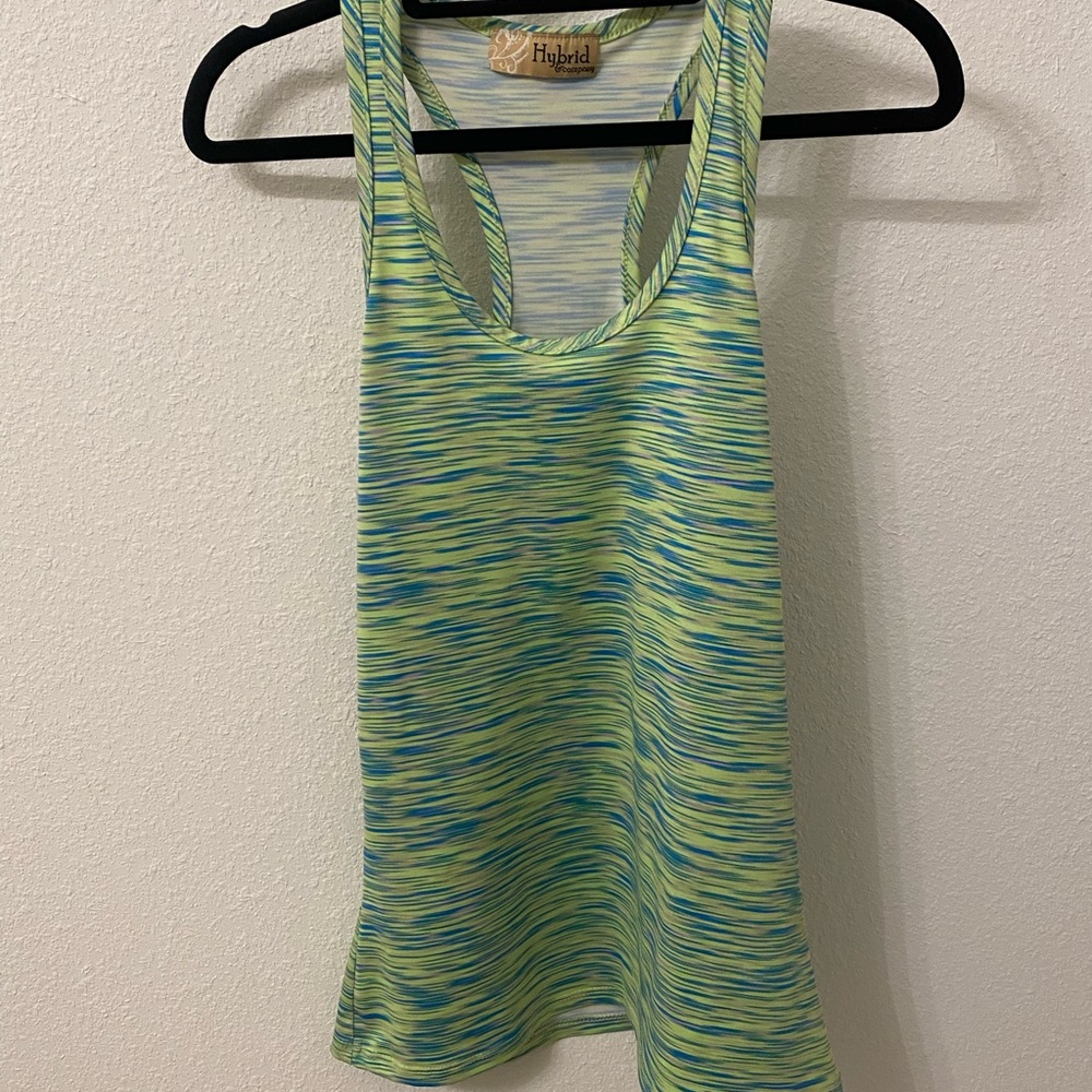 Hybrid & Company Women's Vibrant Striped Tank Top